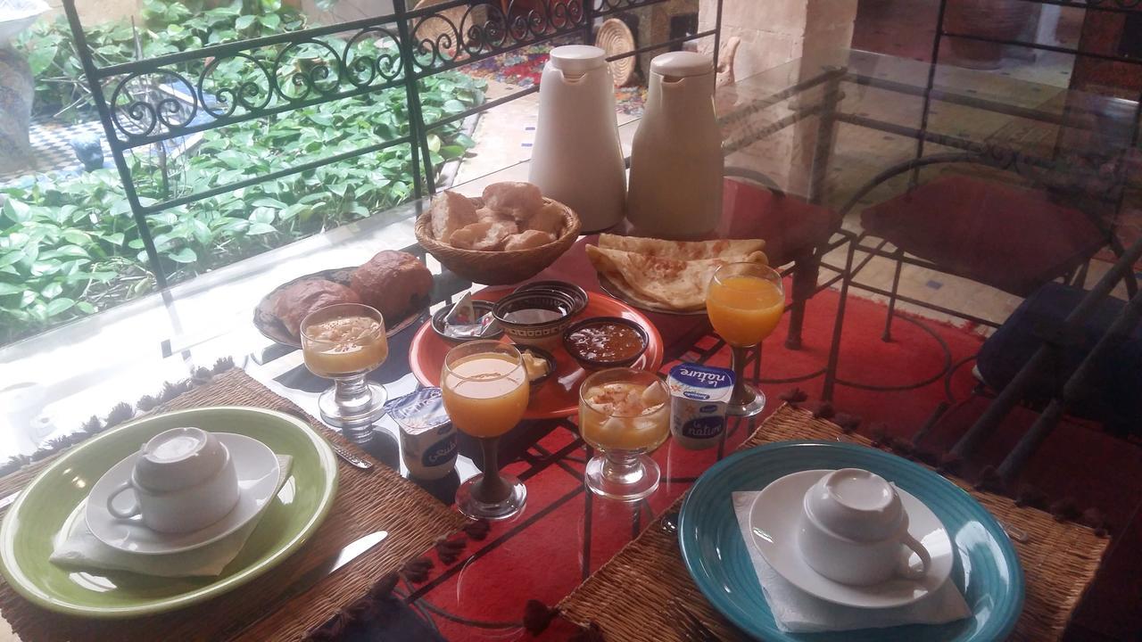 Bed and Breakfast Dar Rahaothello Ес-Сувейра Екстер'єр фото